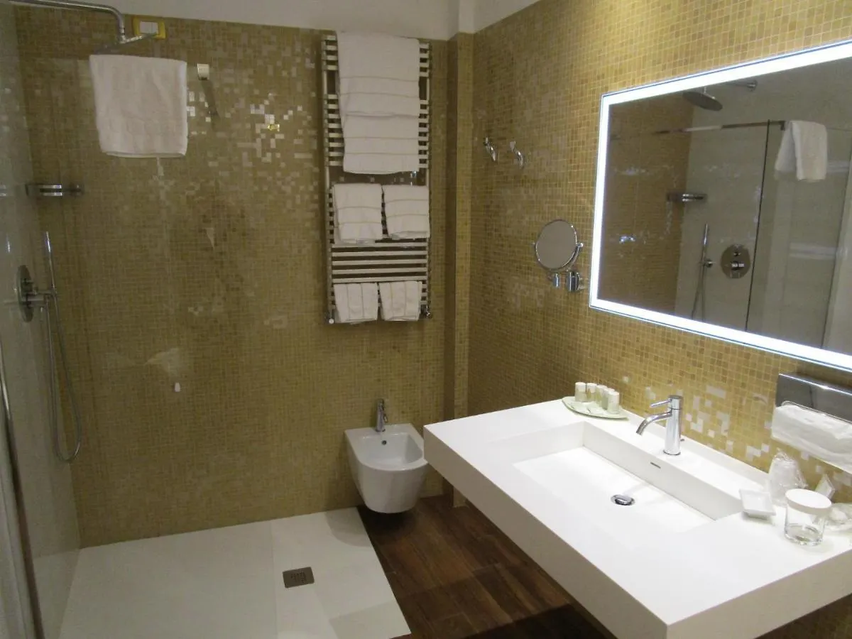 Savoia & Jolanda Hotel Venedig 4*,  Italien