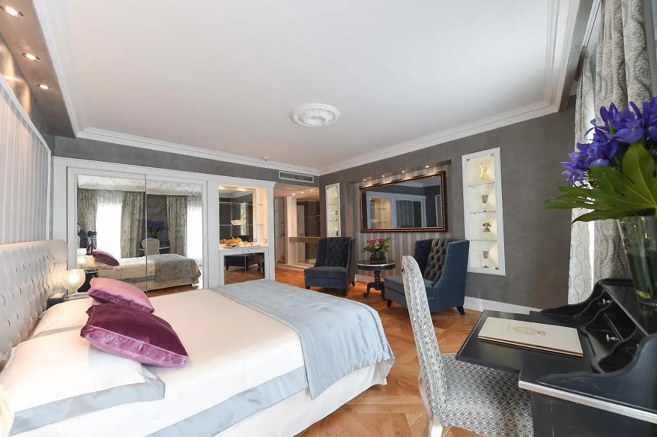 Savoia & Jolanda Hotel Venedig 4*,  Italien
