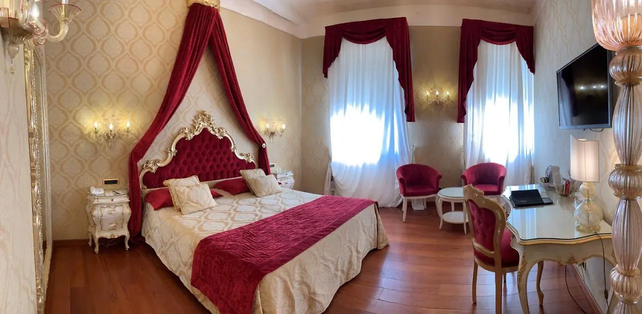 Savoia & Jolanda Hotel Venedig 4*,