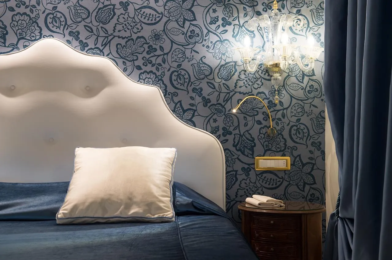 Savoia & Jolanda Hotel Venedig 4*,