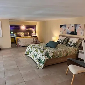 https://zefia-home.sicilyhotelsitaly.net