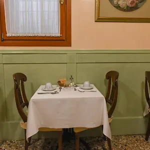 Palazzo Cendon Piano Antico Отель
