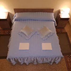 Alba , Pisa Italië