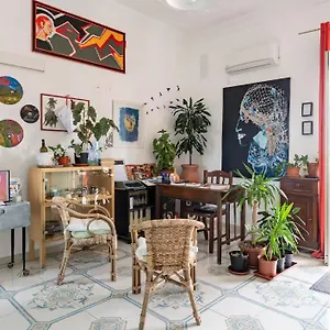 Ballarattik 3*, Palermo Italië